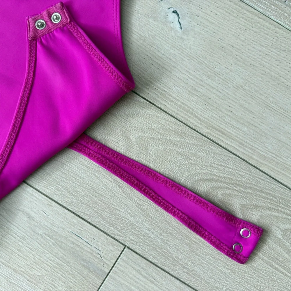 Good American Modern Scuba Tank Bodysuit in Fuchsia Pink Women’s Size 2 - Picture 6 of 11